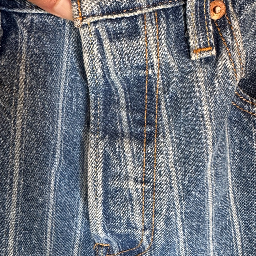 Women’s 501 Levi’s Big E Striped Jeans Size 27 X 26” - Picture 4 of 9